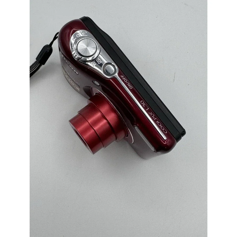 Nikon Coolpix L30 Red 20.1MP 5X Digital Camera AS IS Broken Battery Door